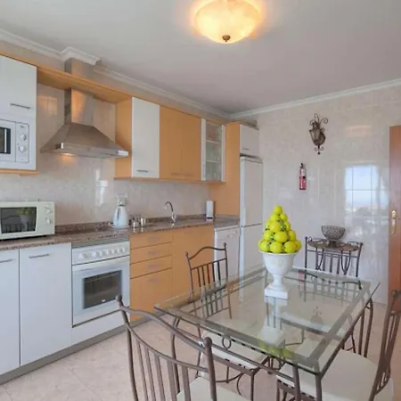 Villa Puerto Del Carmen Sleeps 7 Pool Wifi *