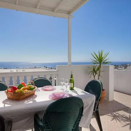 Puerto Del Carmen Sleeps 7 Pool Wifi Puerto del Carmen (Lanzarote)